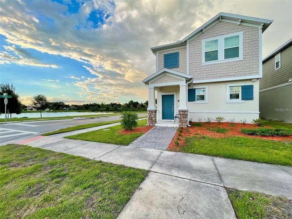 1543 Cross Prairie Parkway - Photo 3