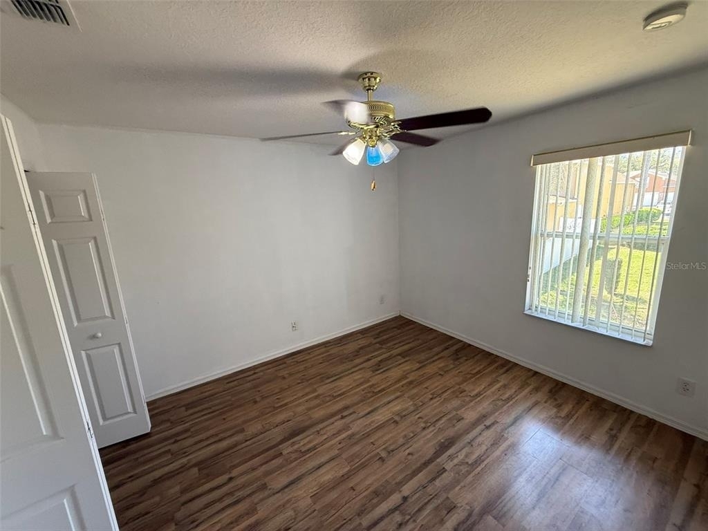 2616 Plumberry Avenue - Photo 11