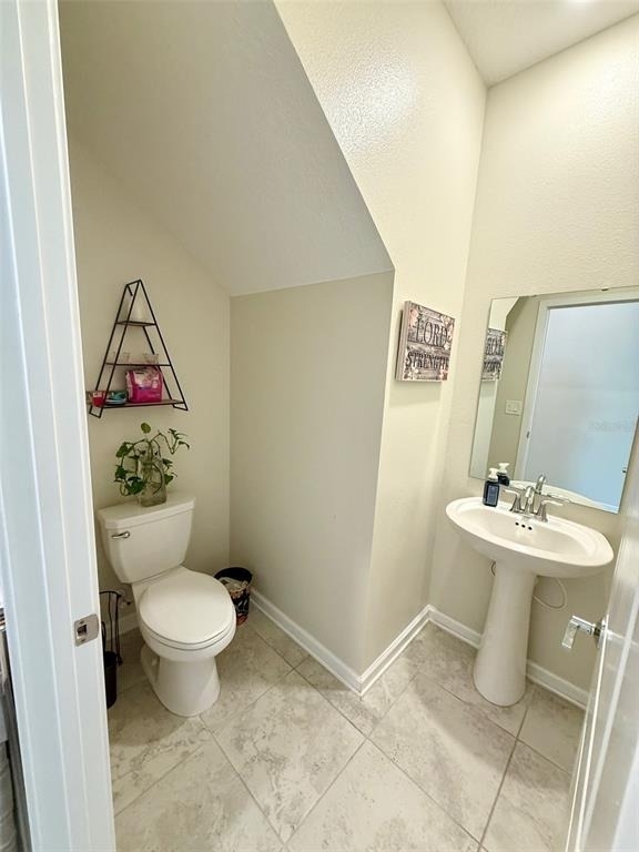 1742 Chatsworth Circle - Photo 6