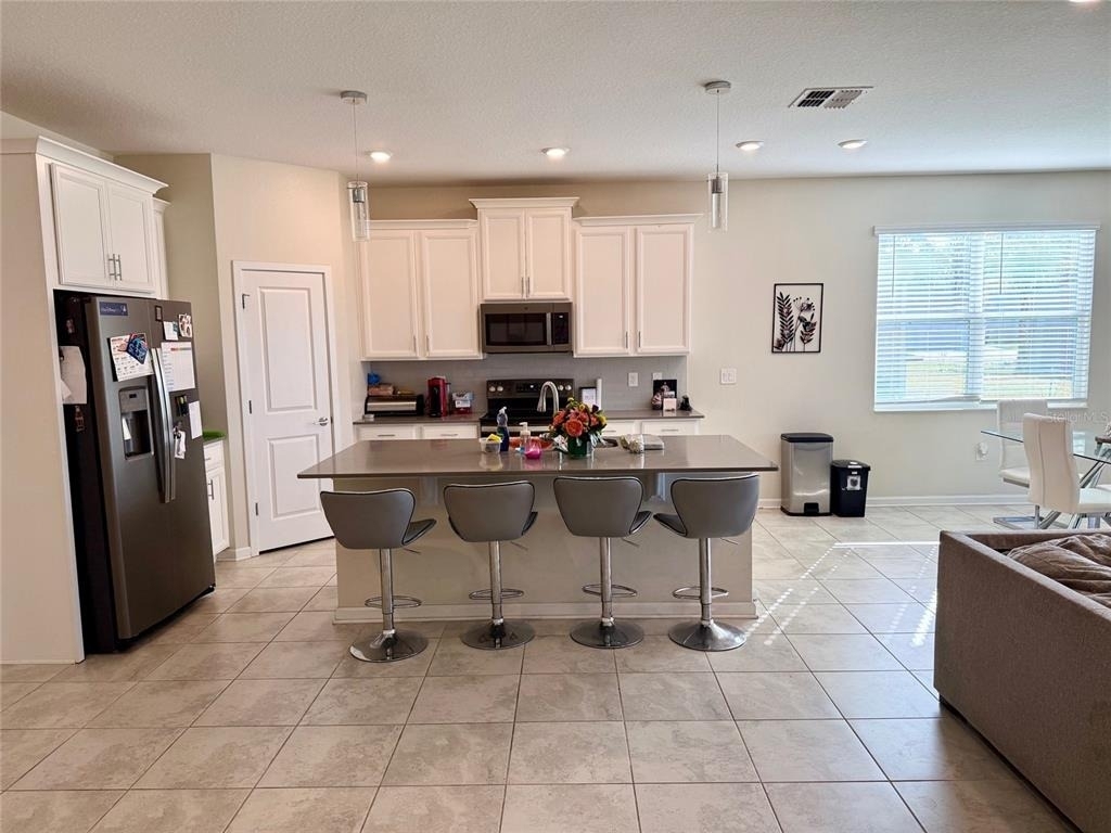 1742 Chatsworth Circle - Photo 2