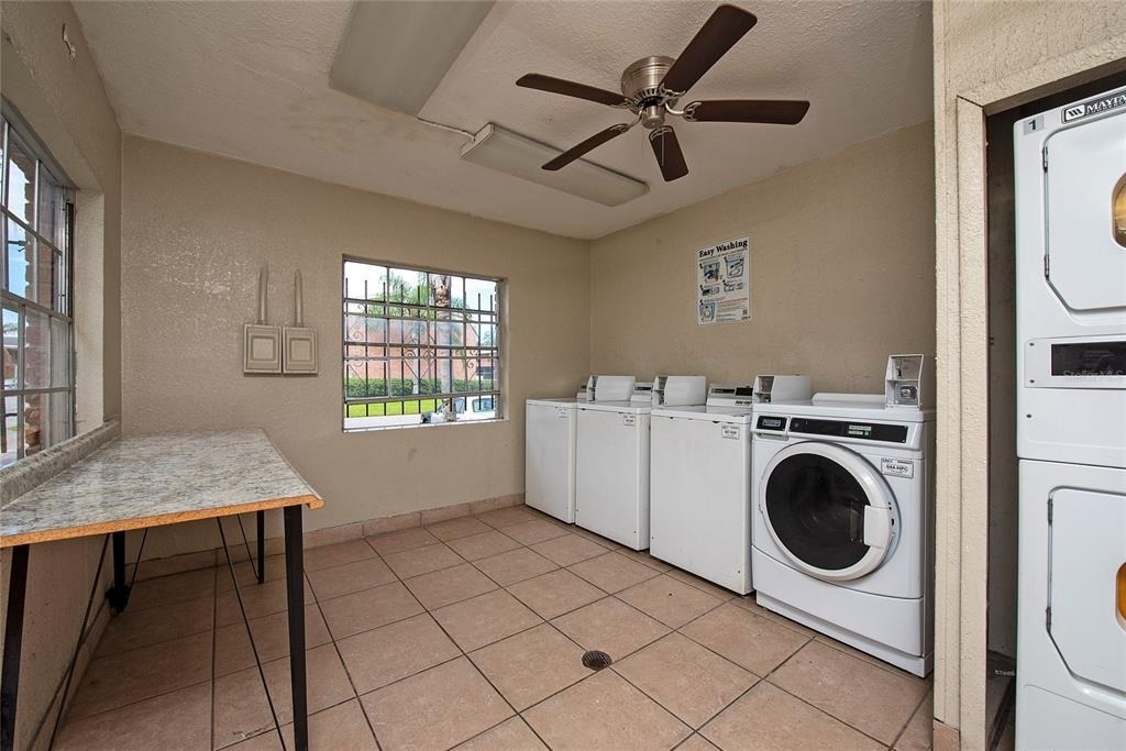 1432 Holden Avenue - Photo 2