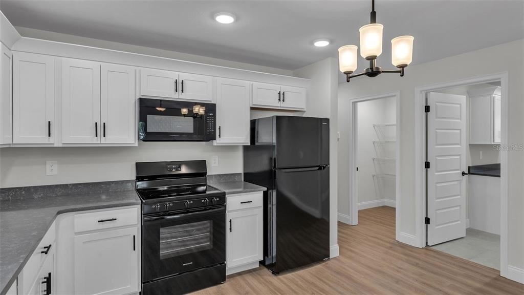 1246 Dorothy Street - Photo 6