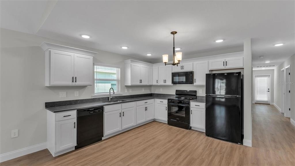 1246 Dorothy Street - Photo 4