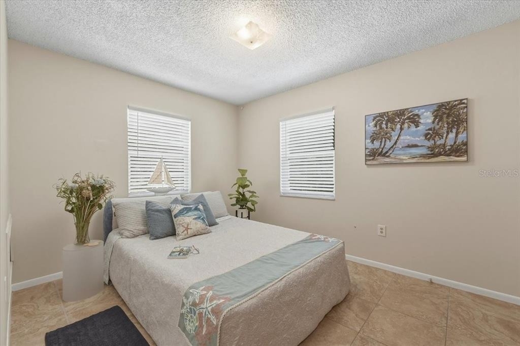 740 E Pearl Street - Photo 11