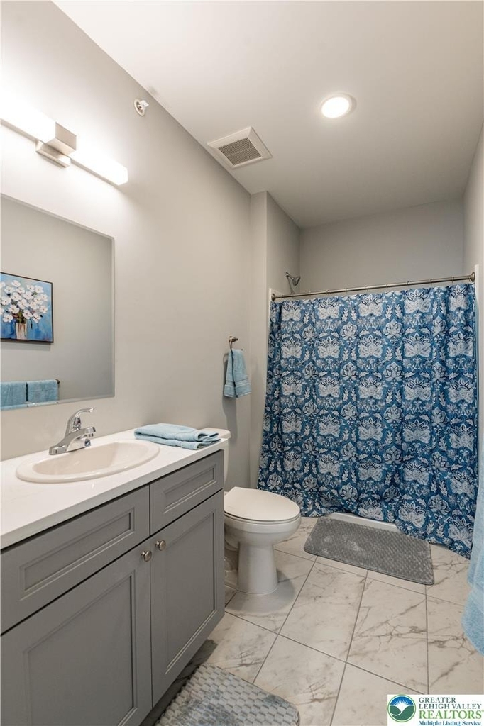 948 N Front Street - Photo 14
