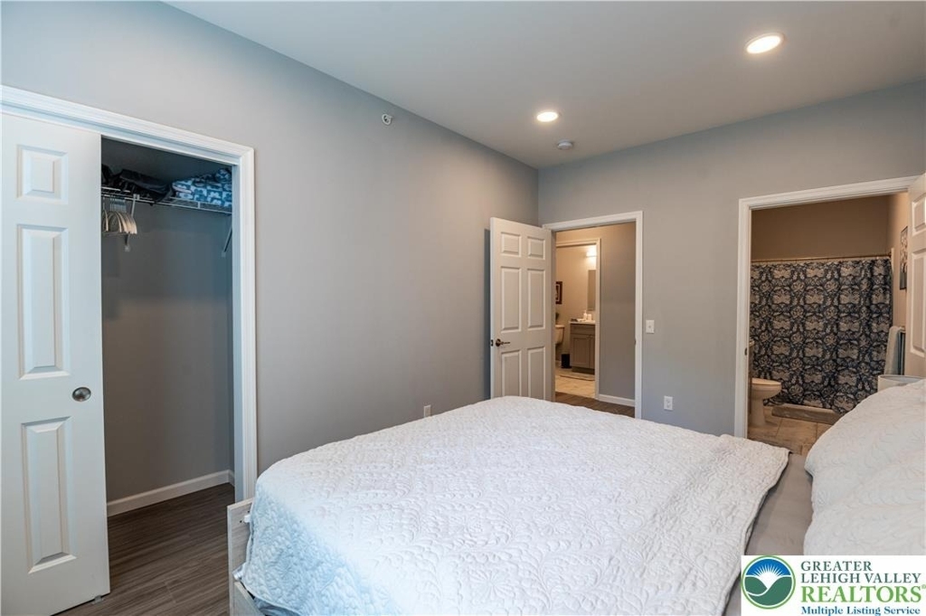 948 N Front Street - Photo 10