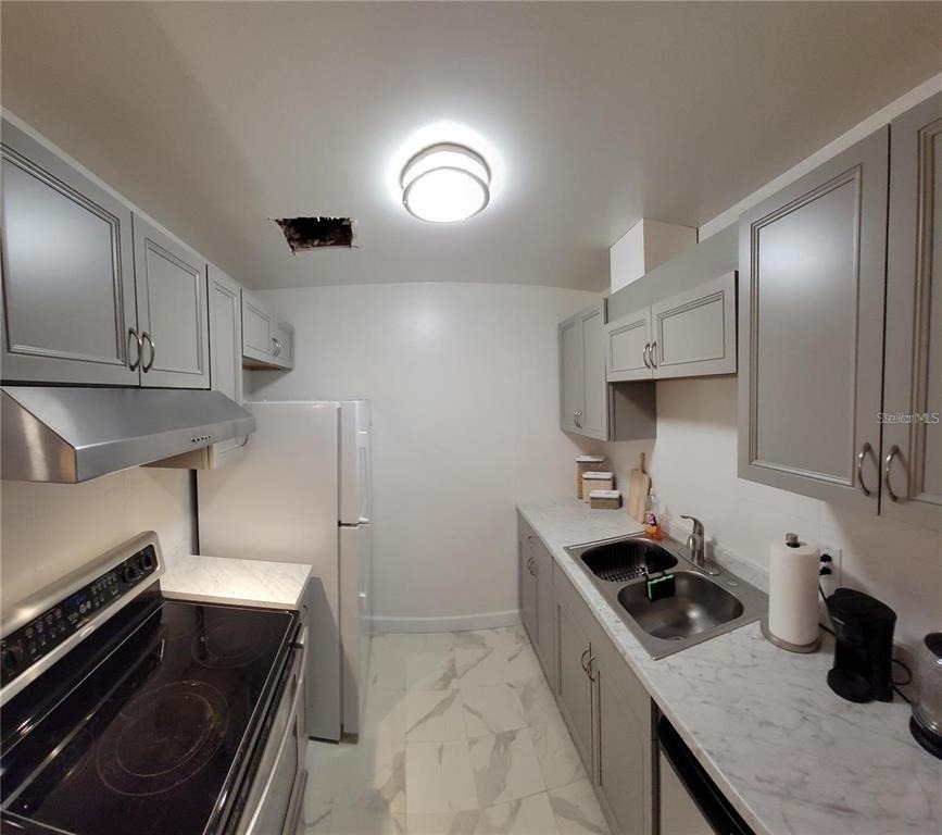 8134 Aero Avenue - Photo 5