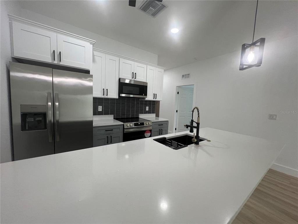 8249 Dimstead Street - Photo 4