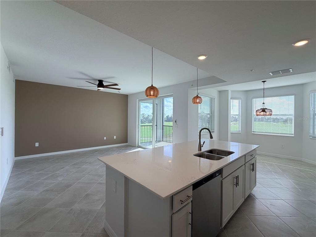 17560 Opal Sand Drive - Photo 3
