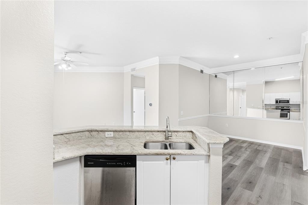 5160 Northridge Road - Photo 6