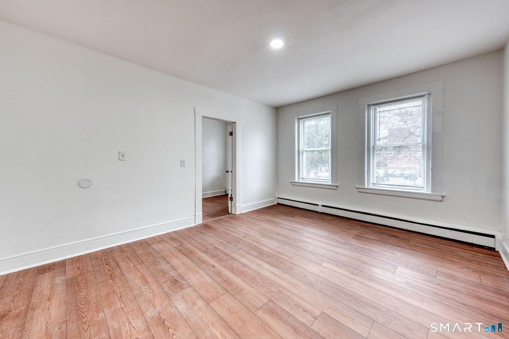 152 Oak Street - Photo 5