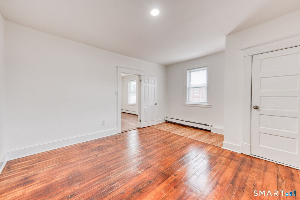 152 Oak Street - Photo 11