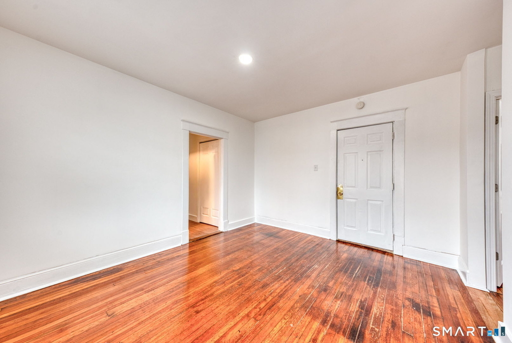 152 Oak Street - Photo 17