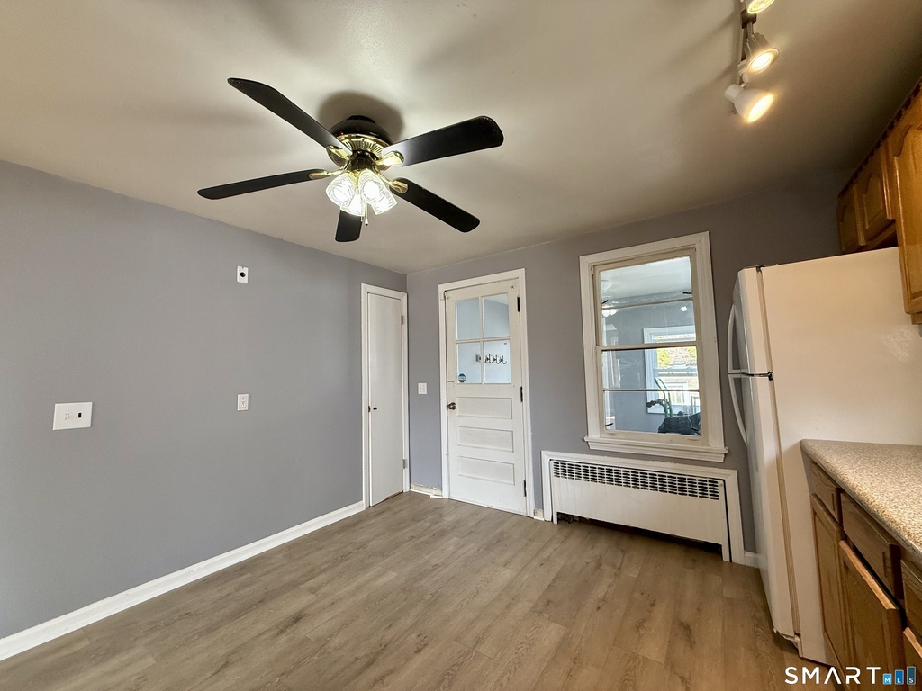 37 Alexander Avenue - Photo 4