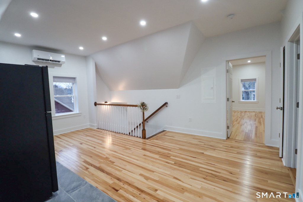 55 Channing Street - Photo 5