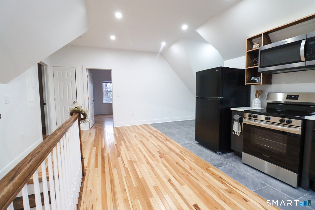 55 Channing Street - Photo 4