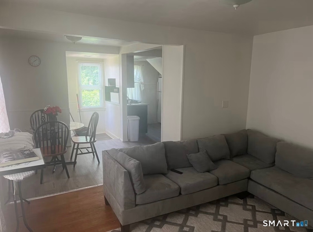 24-26 Judson Avenue - Photo 3