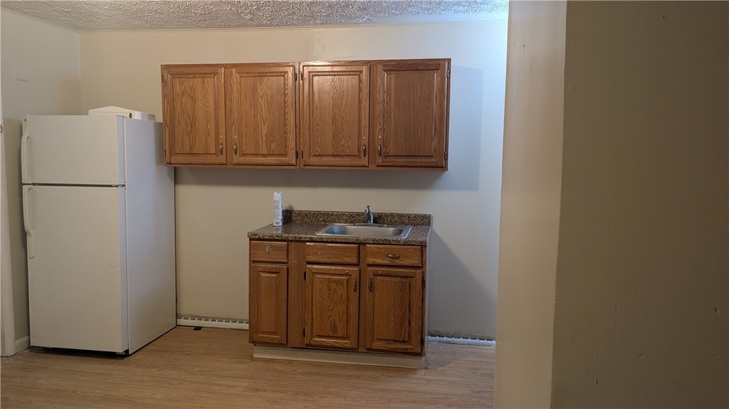 585 Fayette - Photo 1