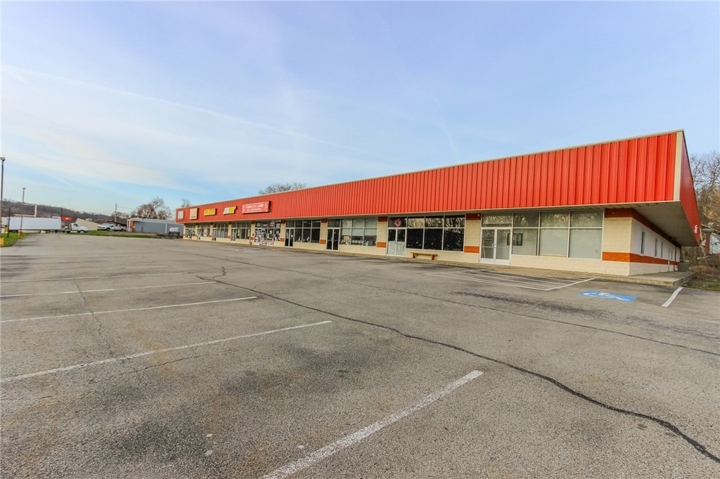 3379 Pittsburgh St. - Photo 2