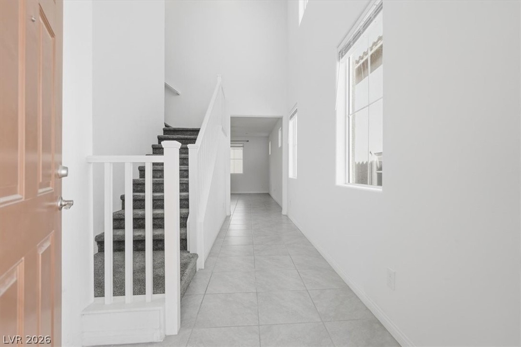 10920 Oregano Avenue - Photo 2