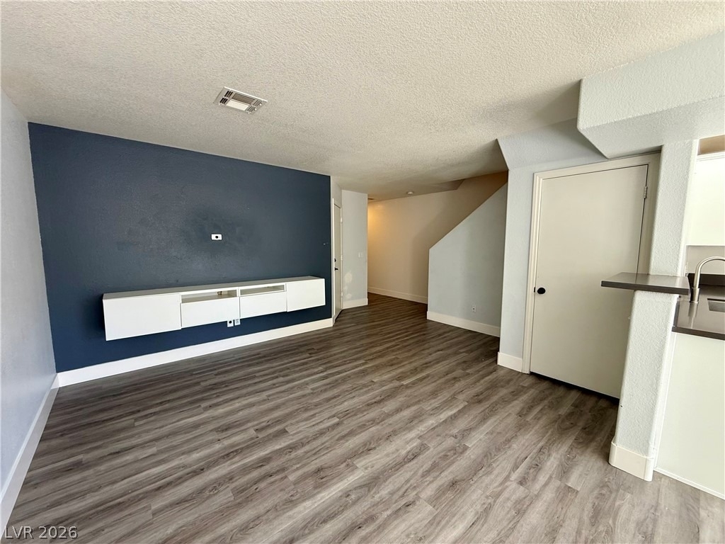 3305 Cheyenne Gardens Way - Photo 6