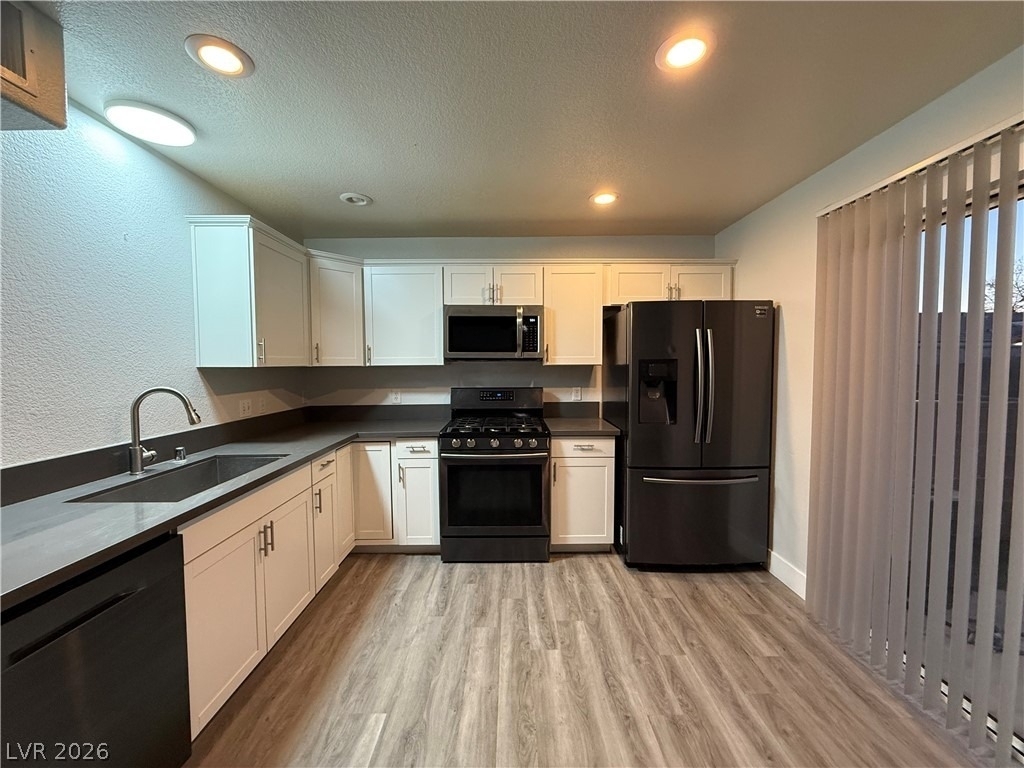 3305 Cheyenne Gardens Way - Photo 4