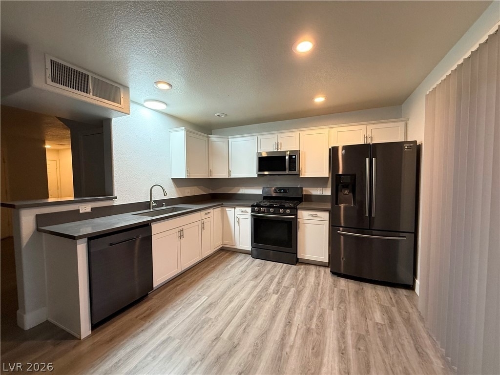 3305 Cheyenne Gardens Way - Photo 2