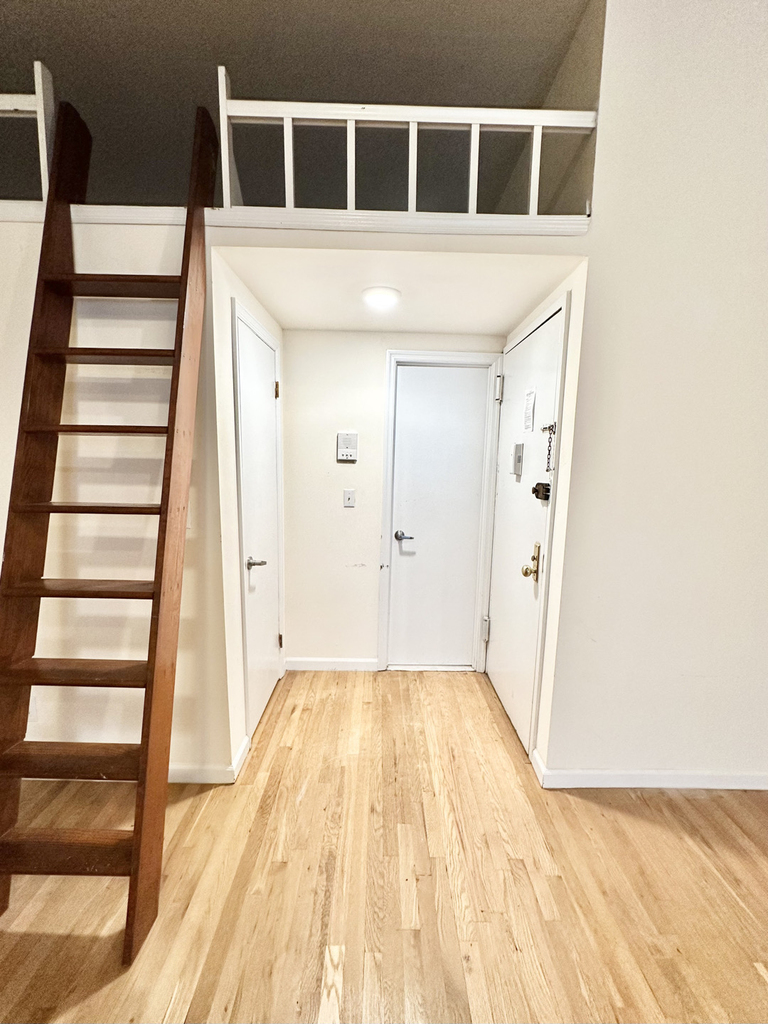  West 82nd Street - Photo 5
