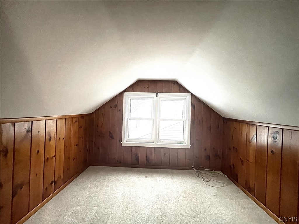 121 Wadsworth Road - Photo 17