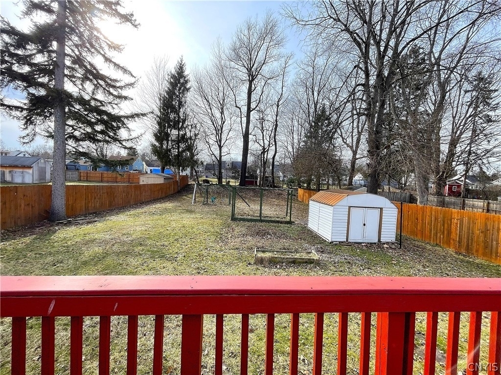 121 Wadsworth Road - Photo 30