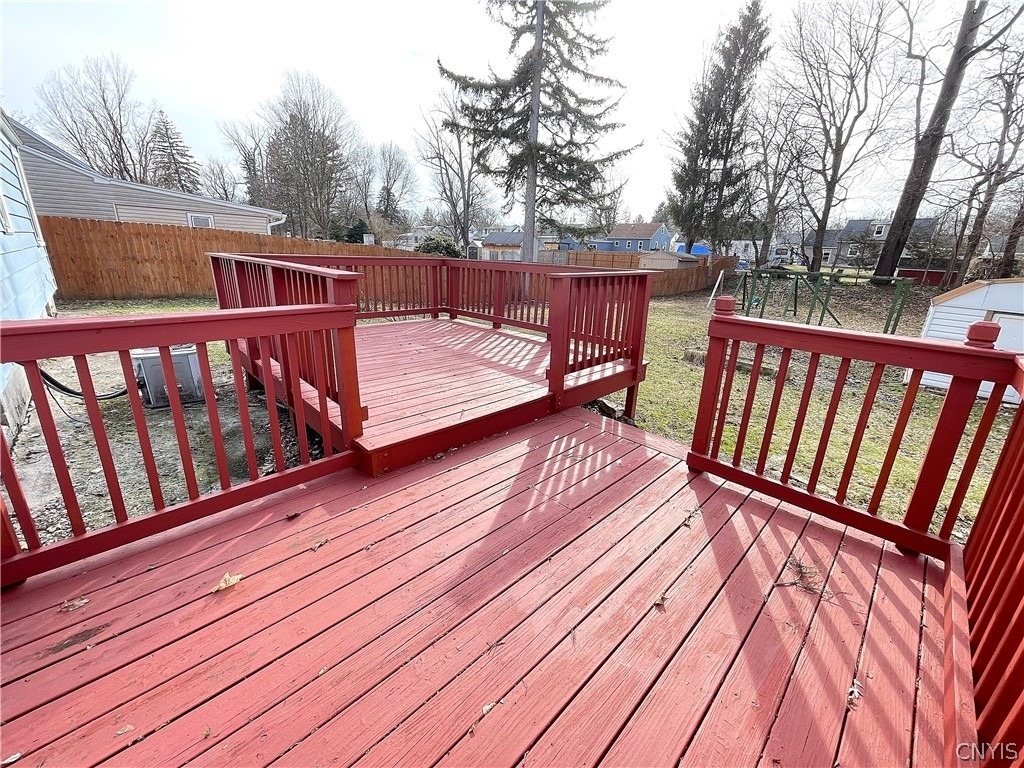 121 Wadsworth Road - Photo 29