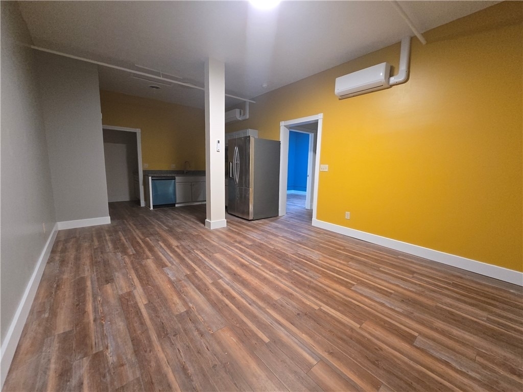 27 E Main Street - Photo 2