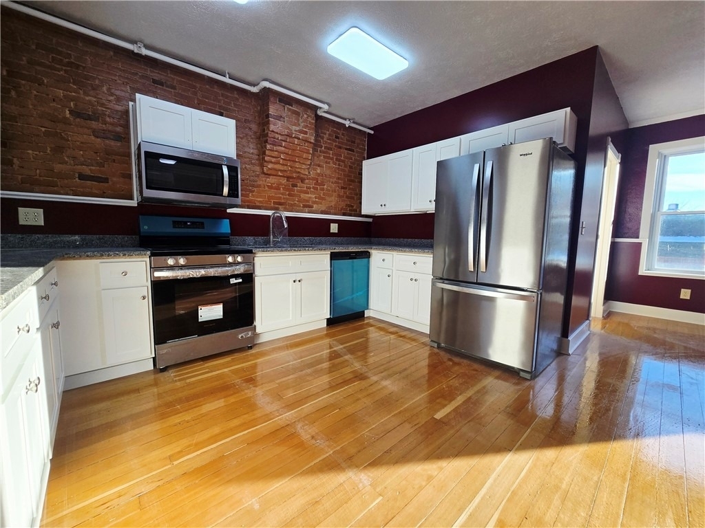 27 E Main Street - Photo 3