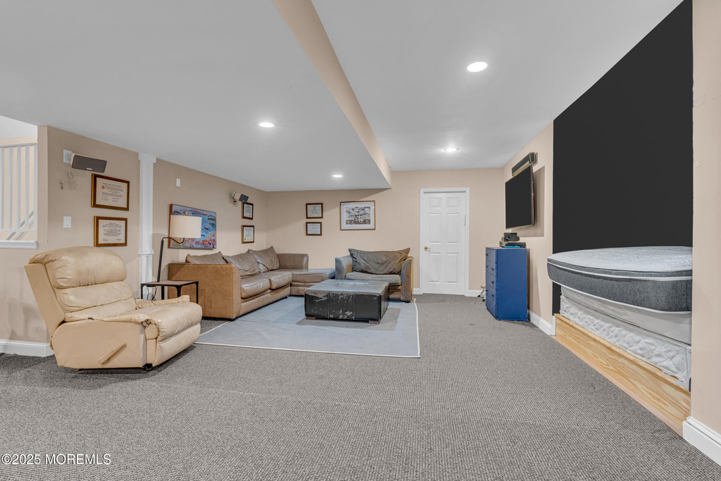 21 Old Queens Court - Photo 32