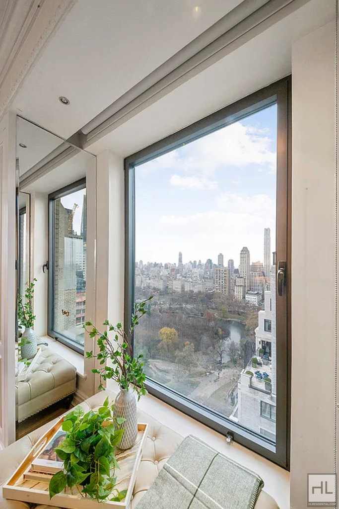 Central Park South - Photo 9