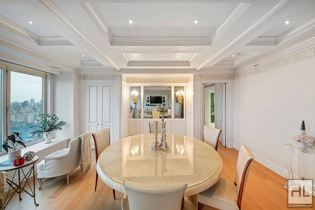 Central Park South - Photo 14