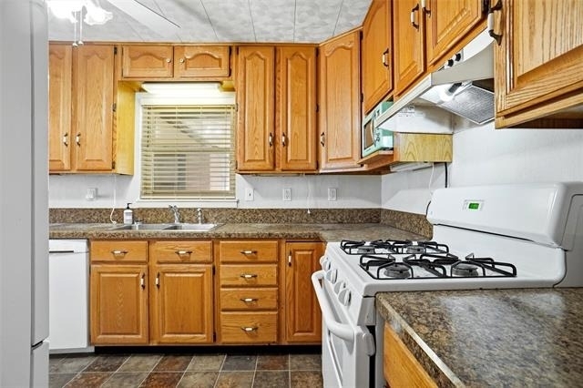 900 Emery Street - Photo 9