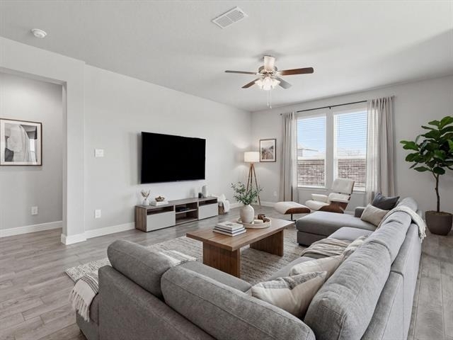 16032 Farringdon Way - Photo 10