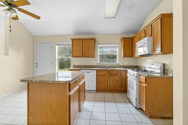 3300 Creekwood Drive - Photo 9