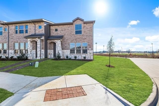 3201 Solana Circle - Photo 32