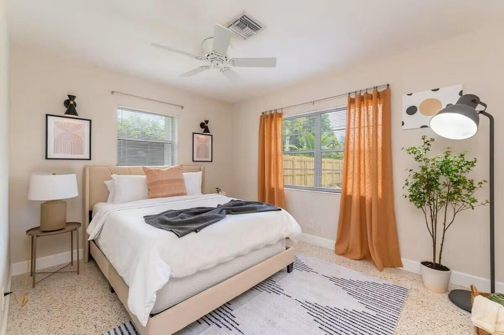 176 Se 27th Place - Photo 9