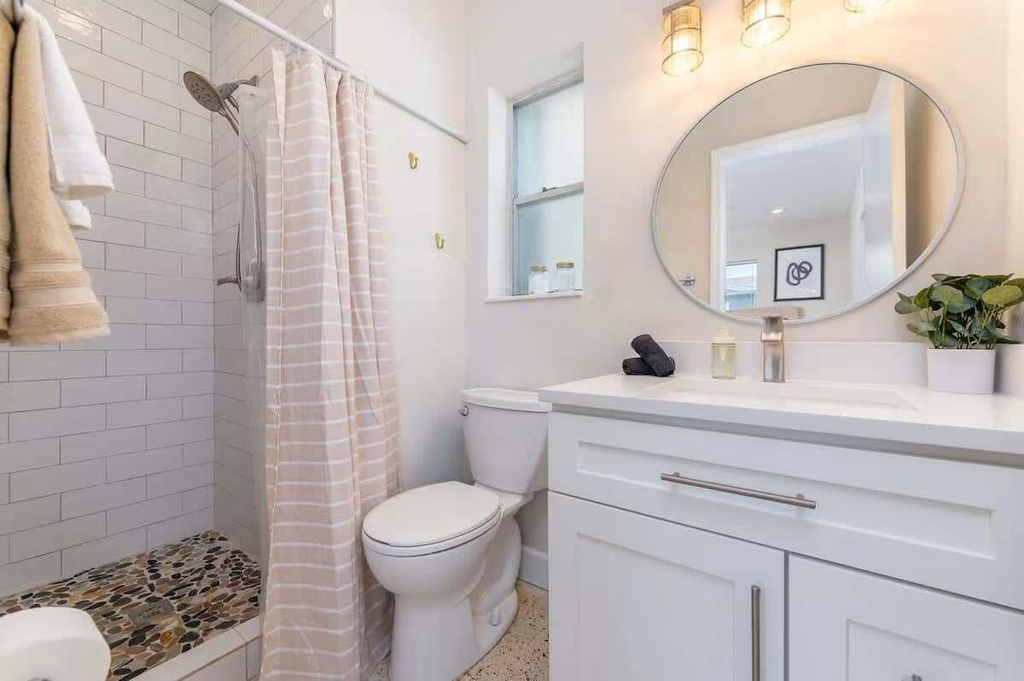176 Se 27th Place - Photo 15