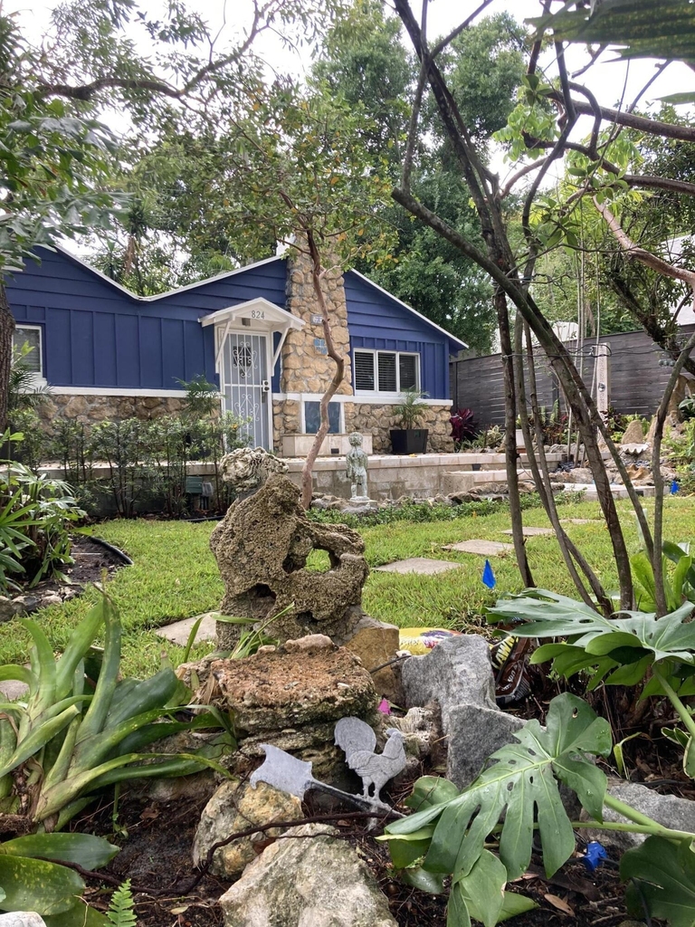824 35th Street - Photo 8