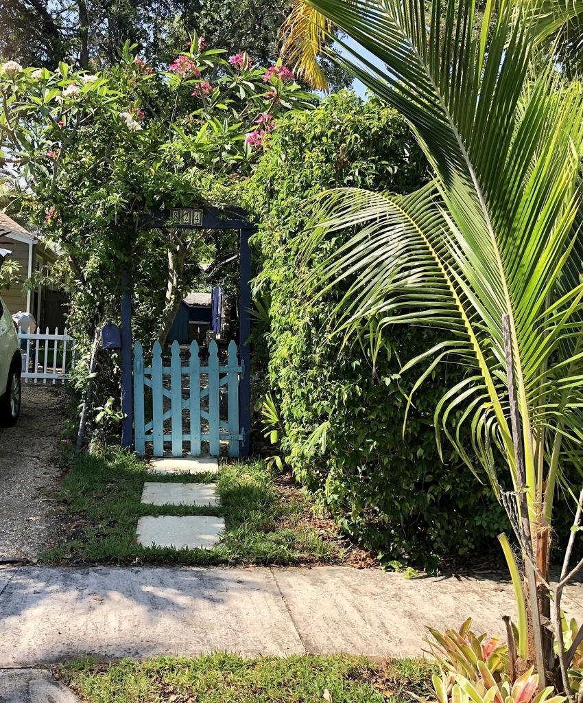 824 35th Street - Photo 4