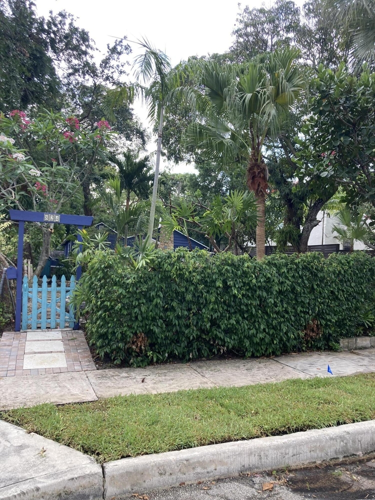 824 35th Street - Photo 11
