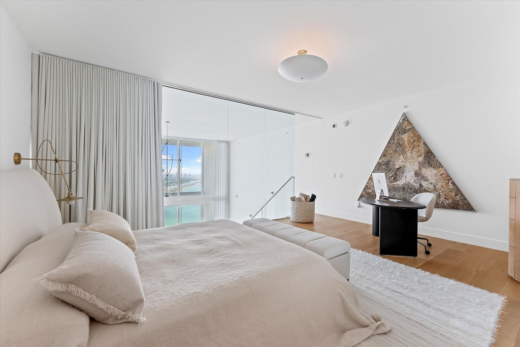1040 Biscayne Boulevard - Photo 13