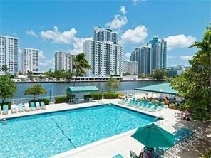 1000 Parkview Drive - Photo 11