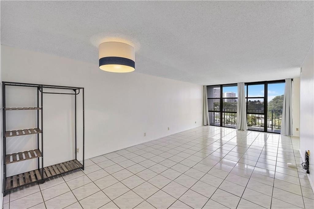 1000 Parkview Drive - Photo 6