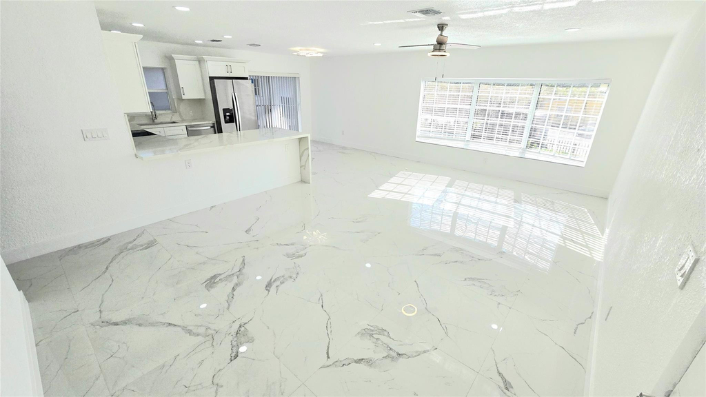 1848 Nw 55th Avenue - Photo 5