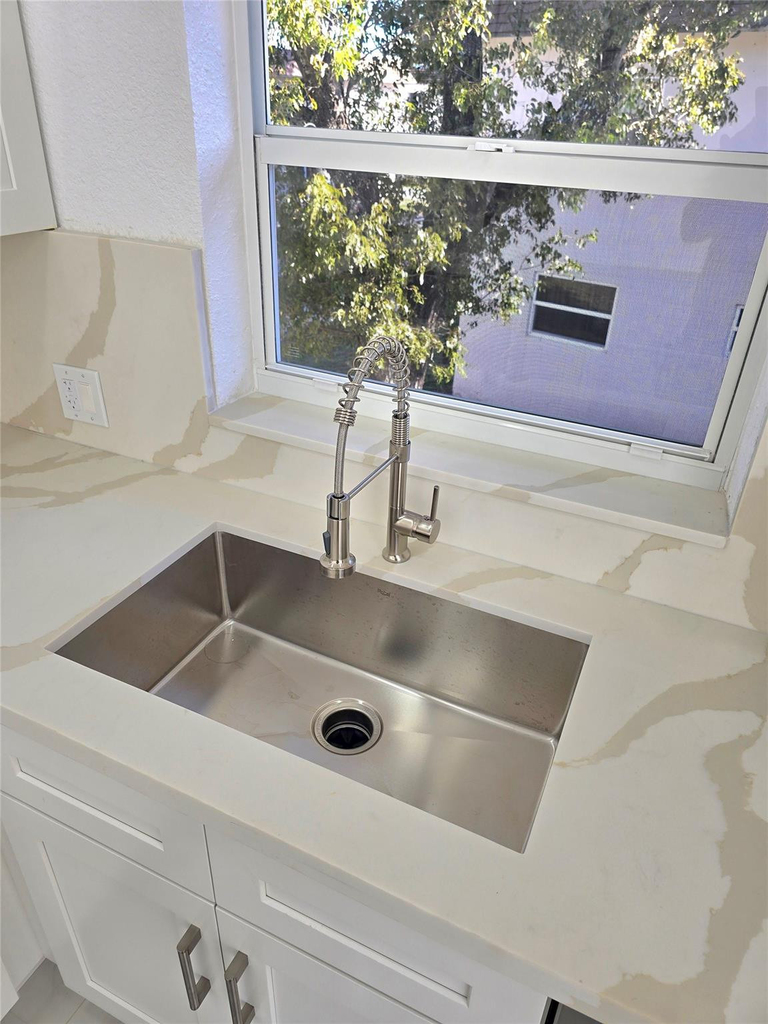 1848 Nw 55th Avenue - Photo 3